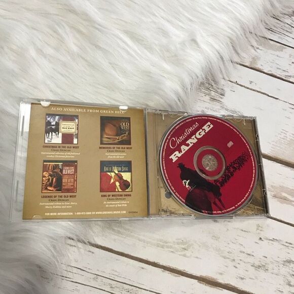 DELETING SOON‎ Christmas on the Range CD Country - Picture 3 of 5